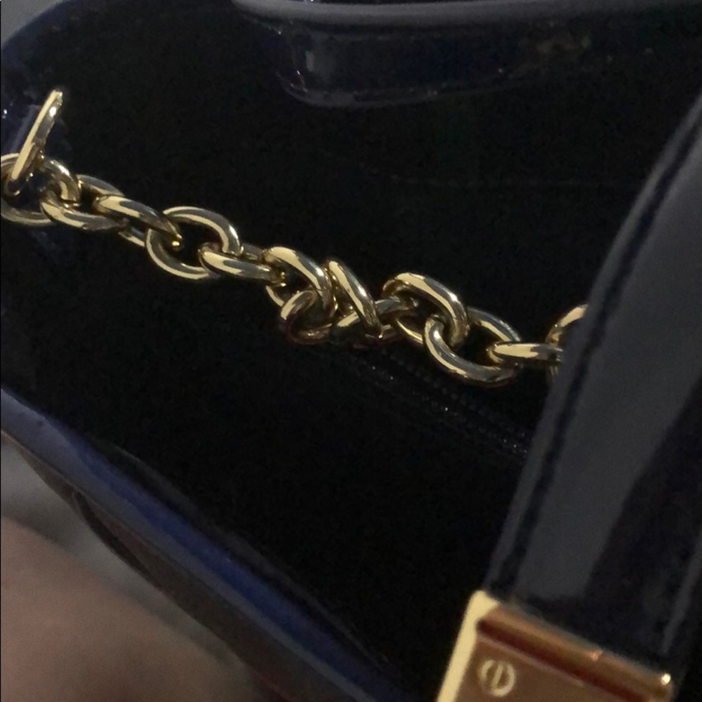 Tommy Hilfiger Purse - Picture 6 of 8